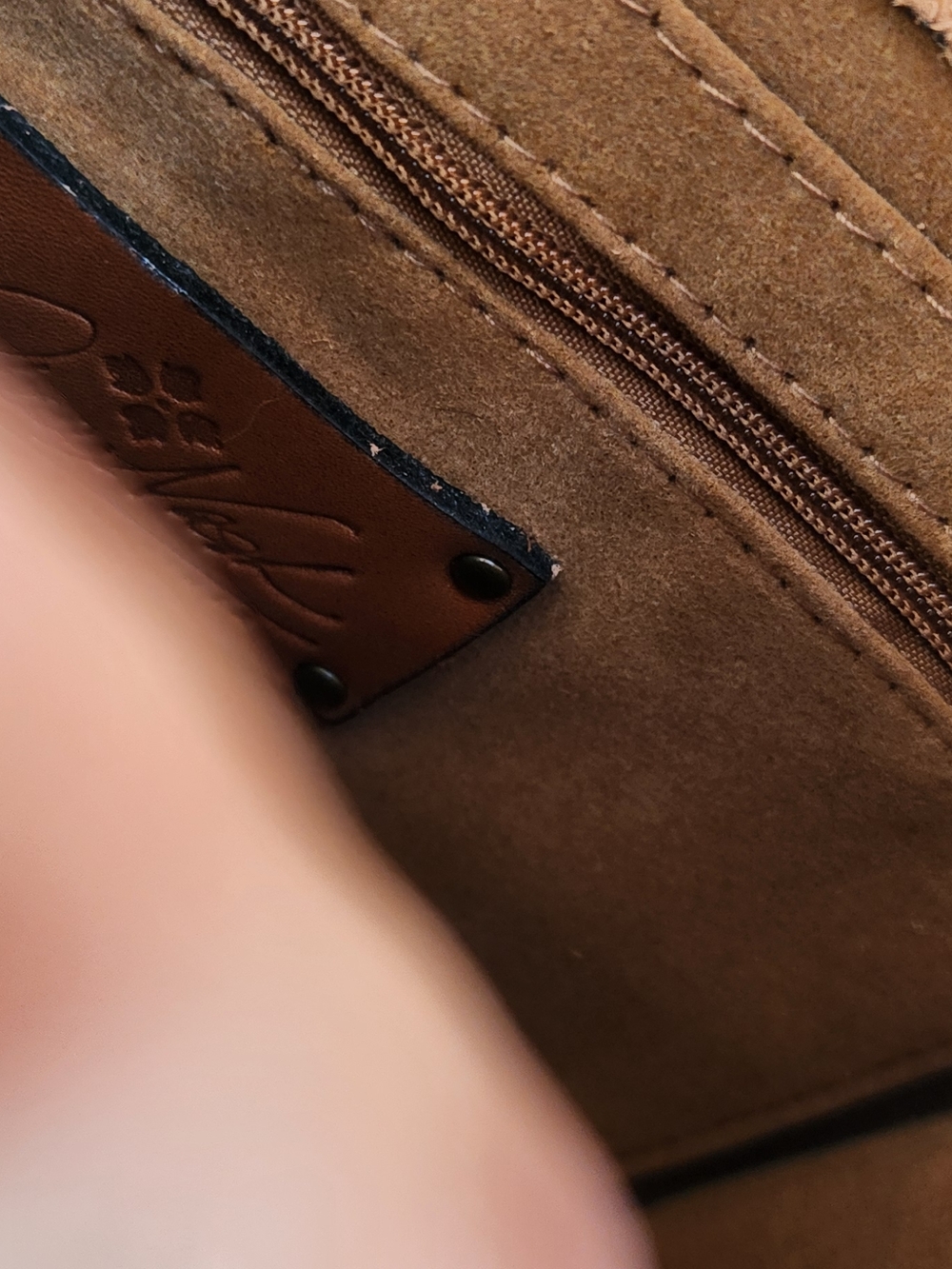 Patricia Nash tooled Leather Crossbody Bag - Tan - Picture 7 of 8